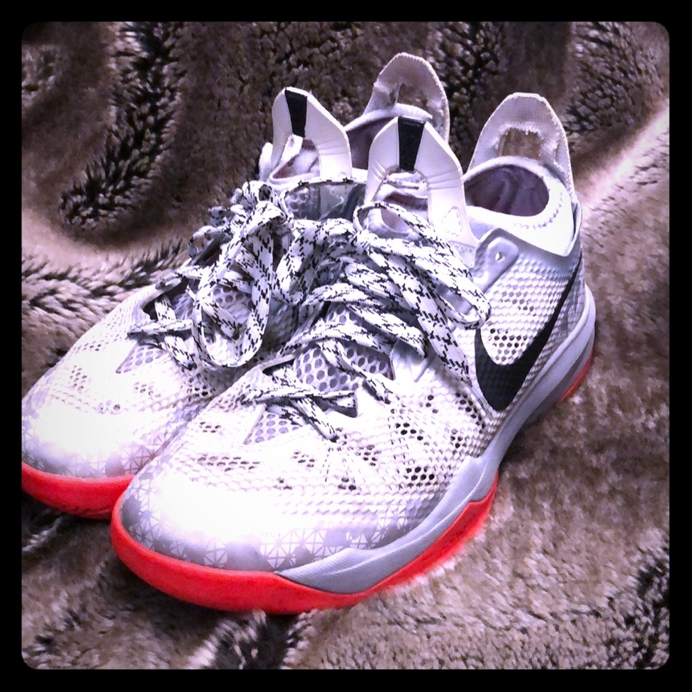 Nike zoom crusader